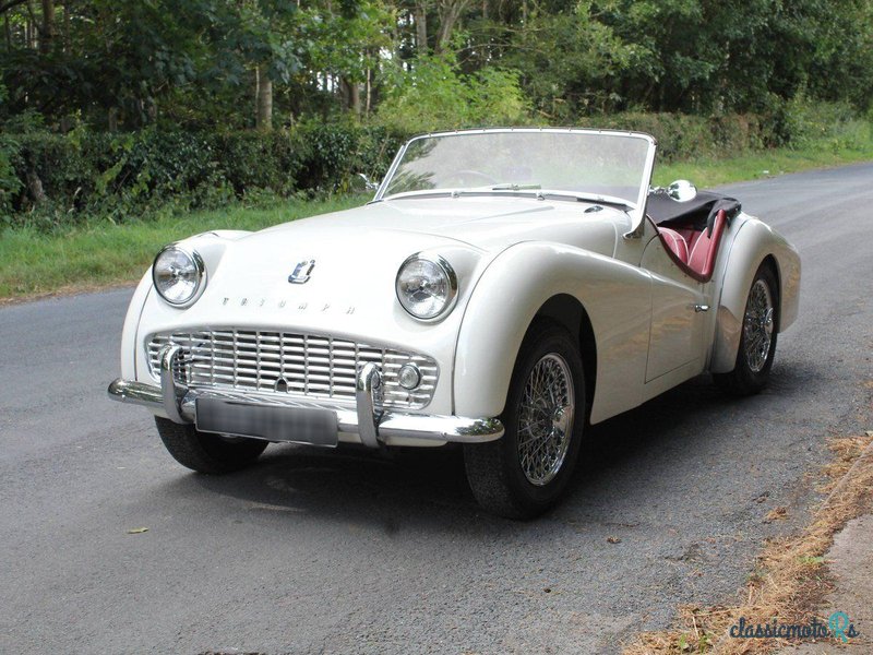 1960' Triumph TR3 photo #3