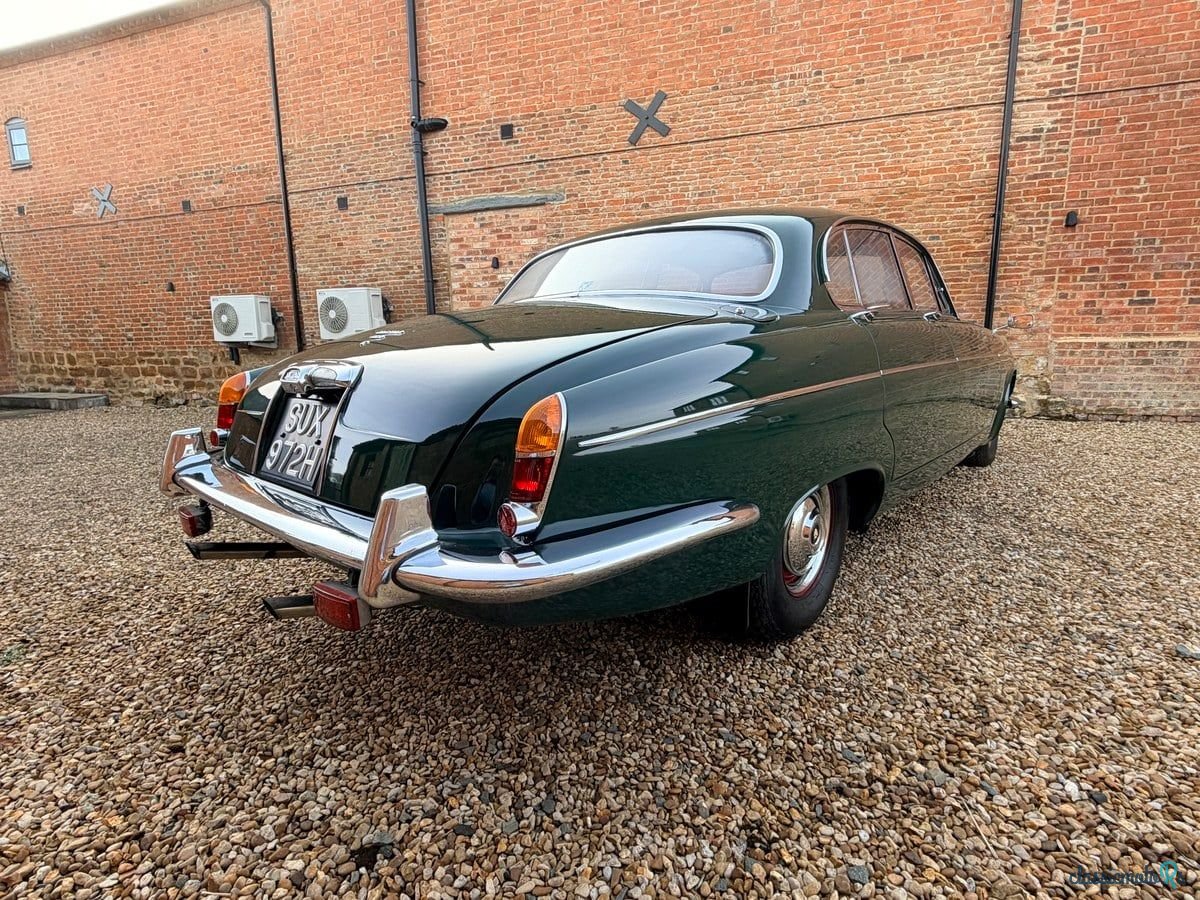 1969' Jaguar 420 photo #3