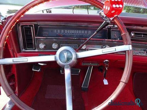 1967' Pontiac Bonneville photo #4