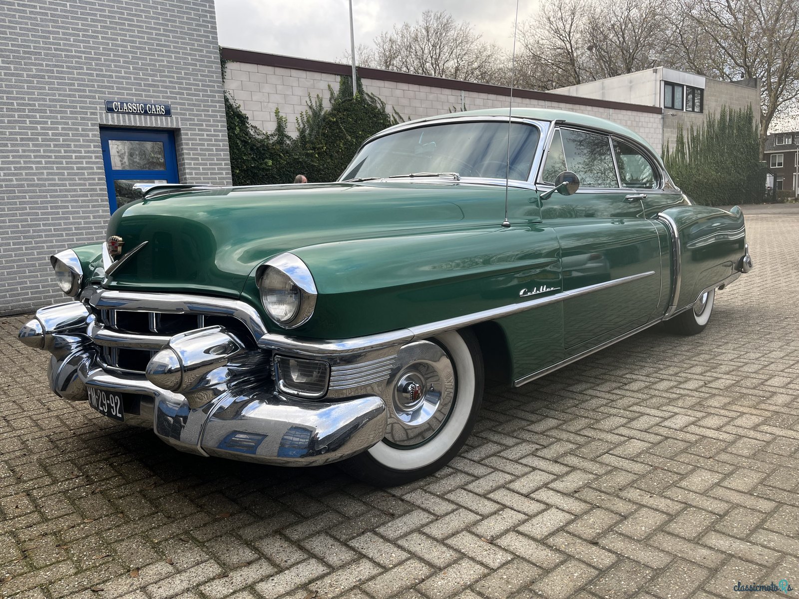 1953' Cadillac Coupe De Ville photo #3