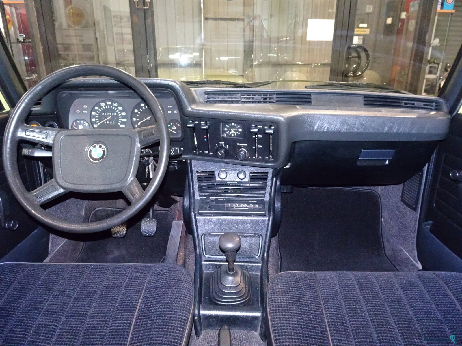 1979' BMW 320i 320/6 COUPÉ E21 SERIE 3 photo #3