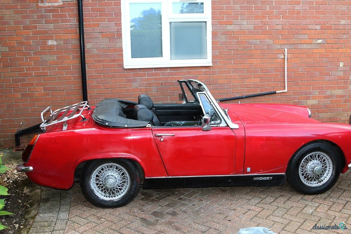 1970' MG Midget photo #3