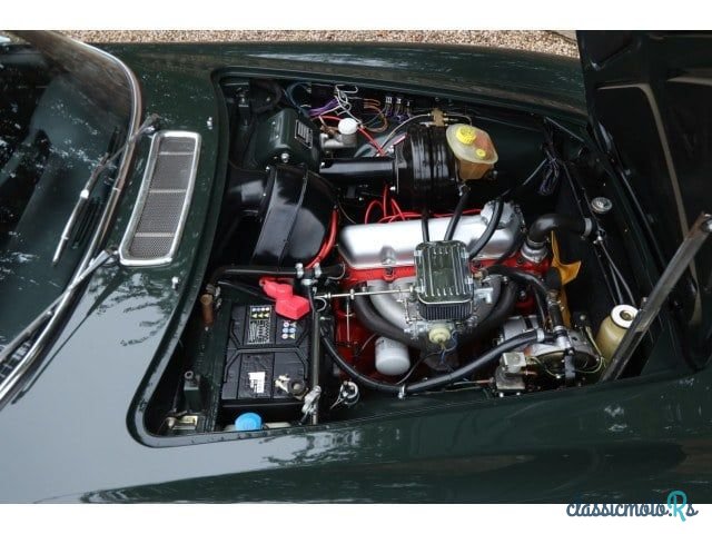 1968' Volvo 1800S photo #4