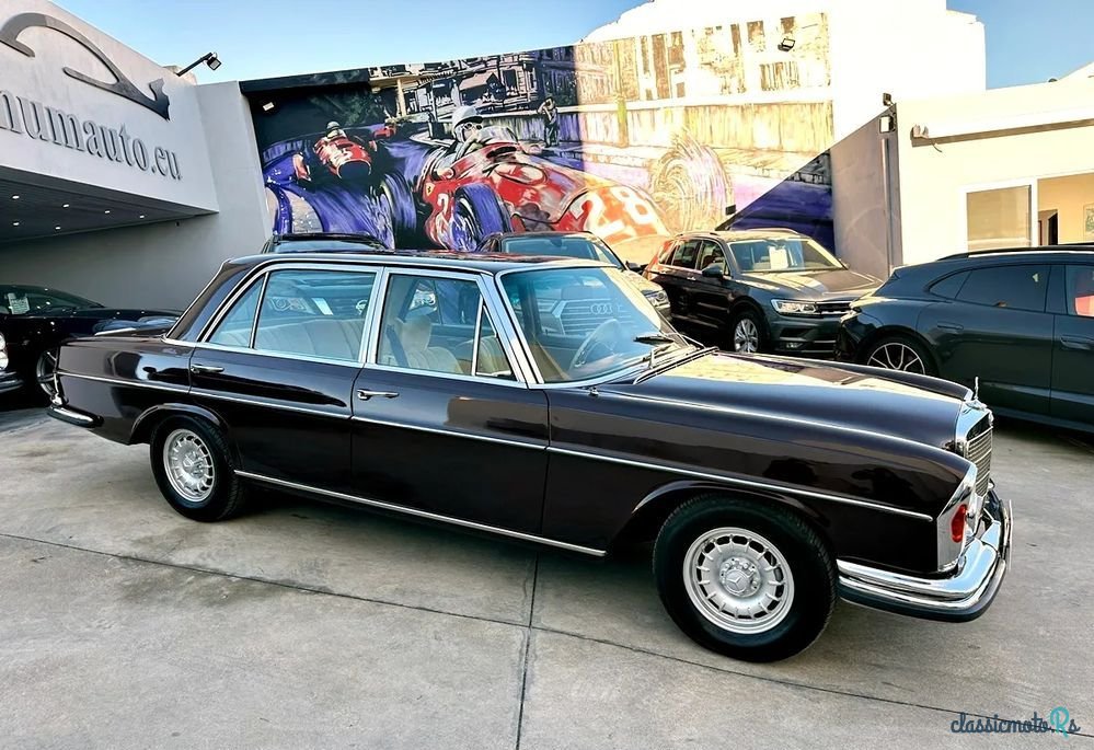 1970' Mercedes-Benz 300 photo #2