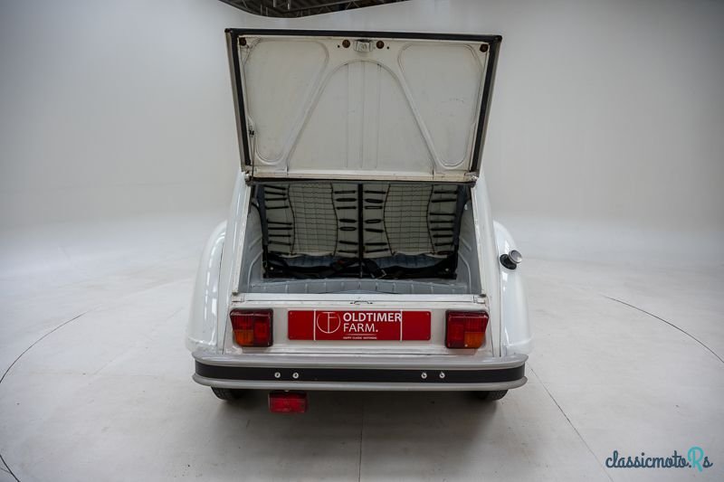 1988' Citroen 2CV Perrier '88 CH79620 photo #7