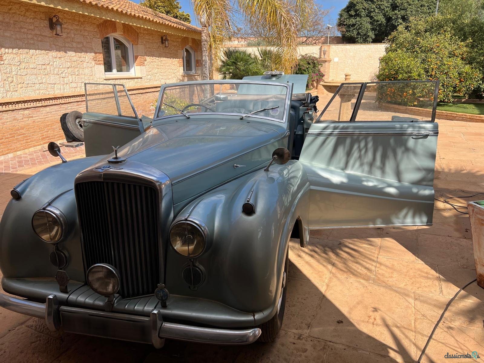 1954' Bentley R-Type CONVERTIBLE PARK WARD photo #4