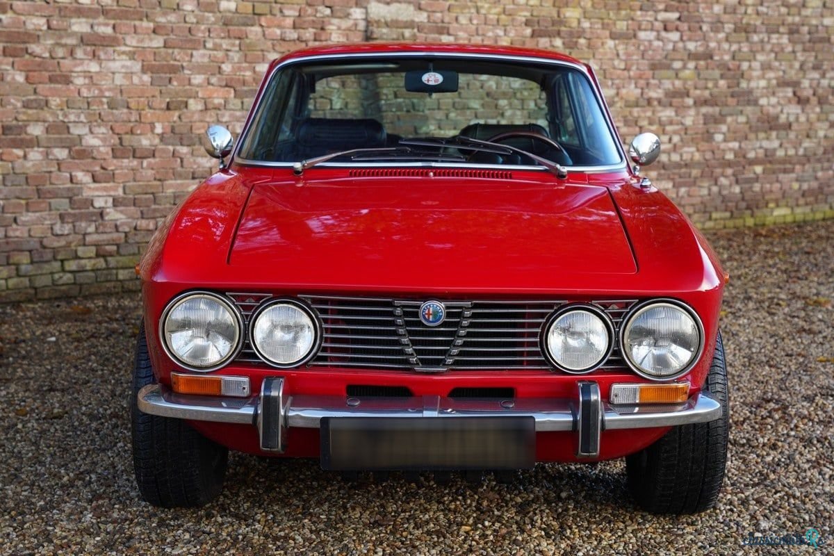 1972' Alfa Romeo 2000 photo #5