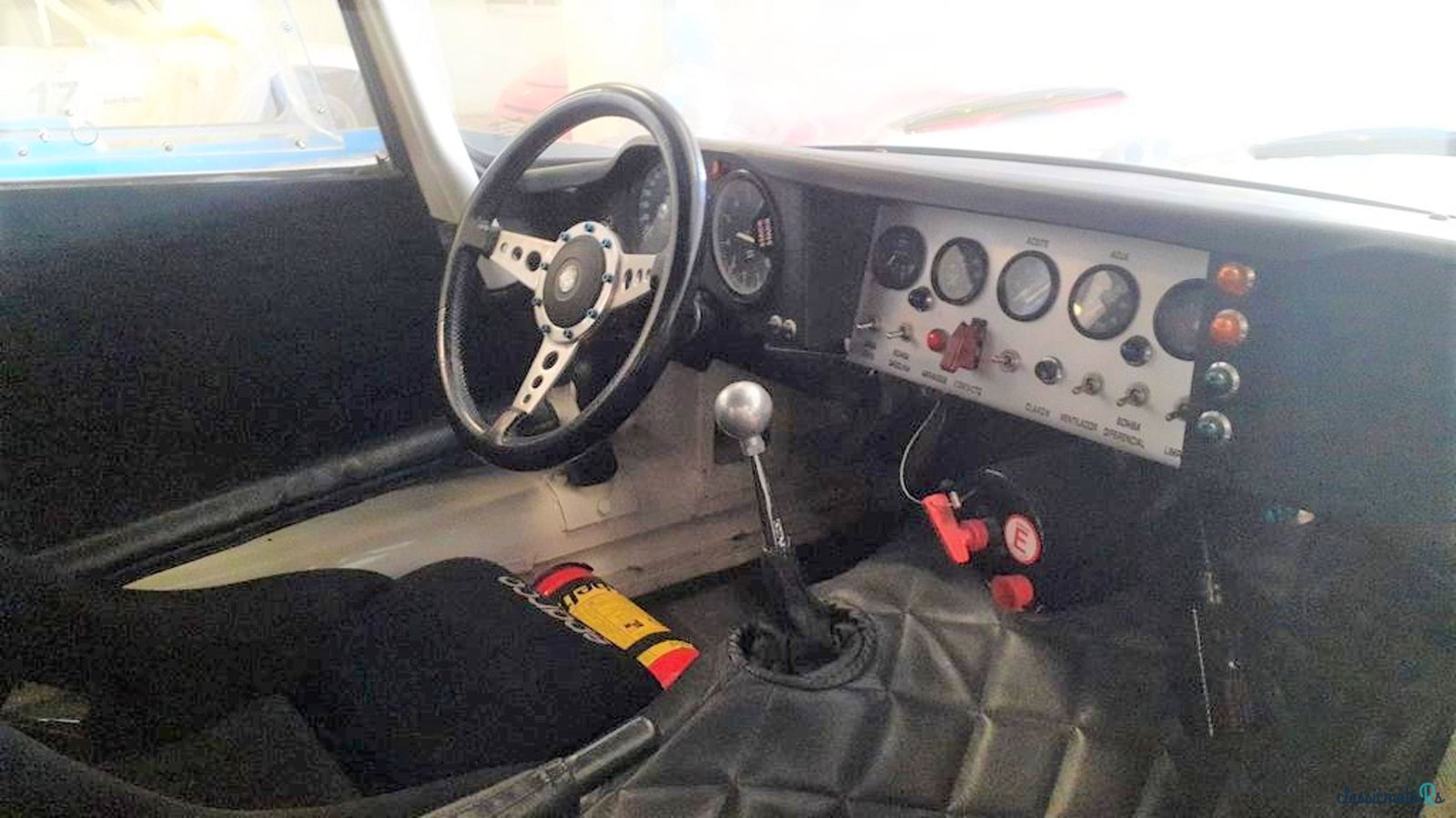 1965' Jaguar E-Type photo #5