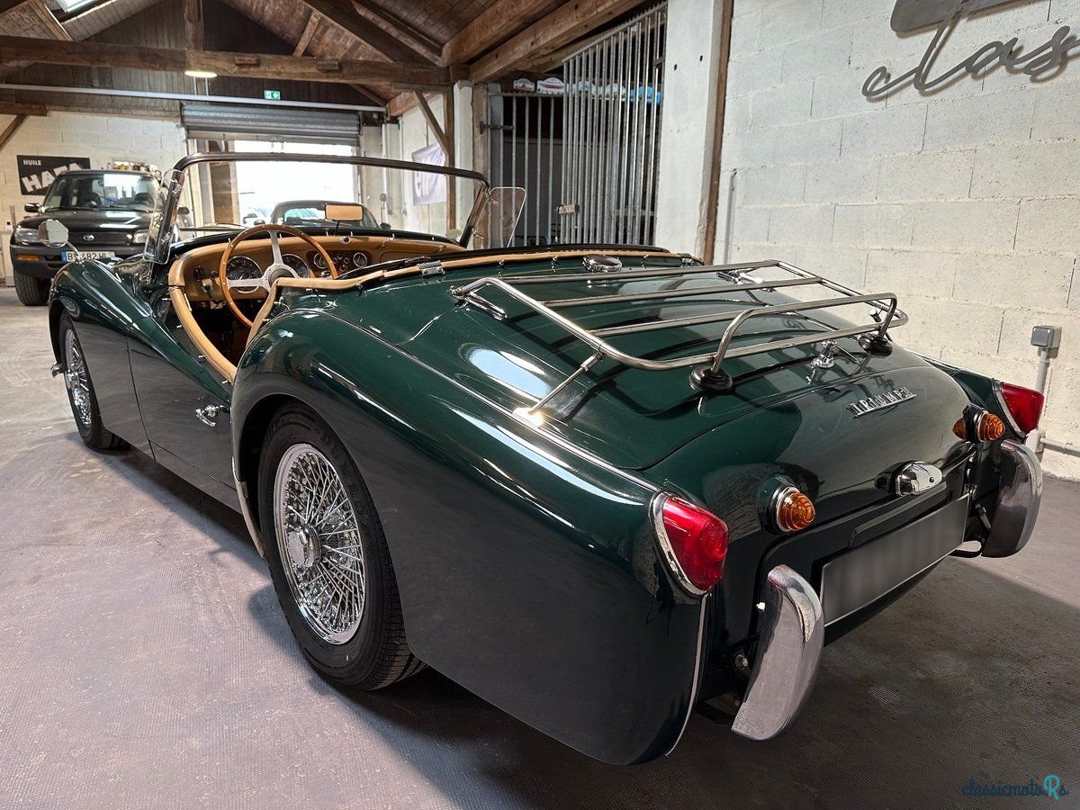 1960' Triumph TR3 photo #6