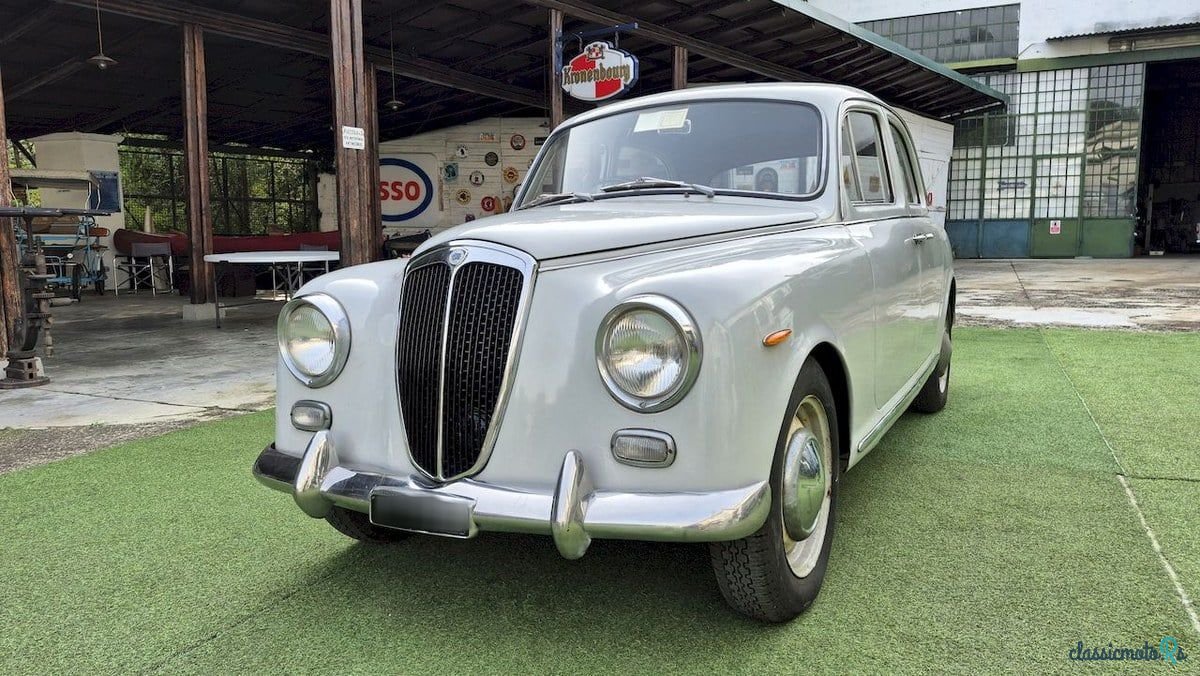 1957' Lancia Appia photo #4