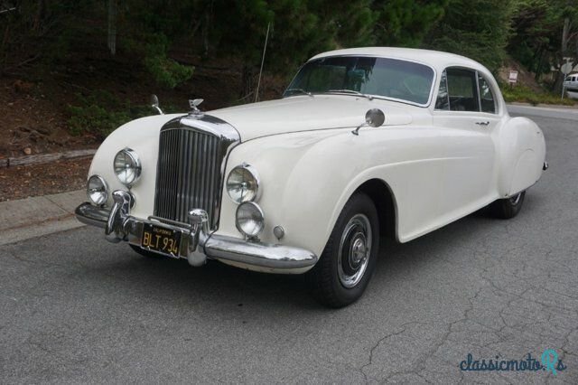 1953' Bentley R-Type photo #2
