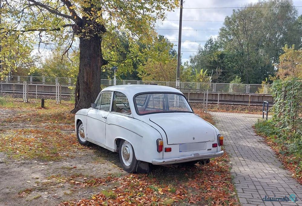 1976' Syrena 105 photo #2