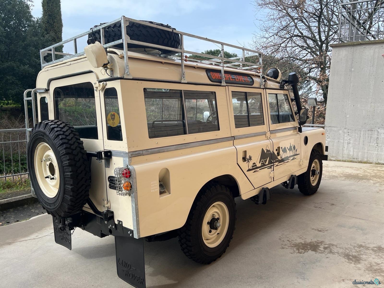 1982' Land Rover photo #2