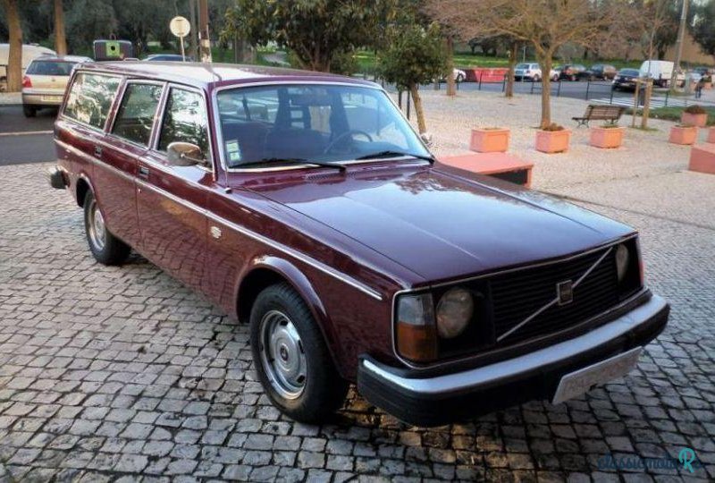 1977' Volvo 245 Dl photo #2
