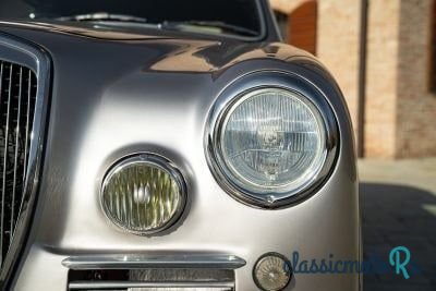 1955' Lancia Aurelia photo #5