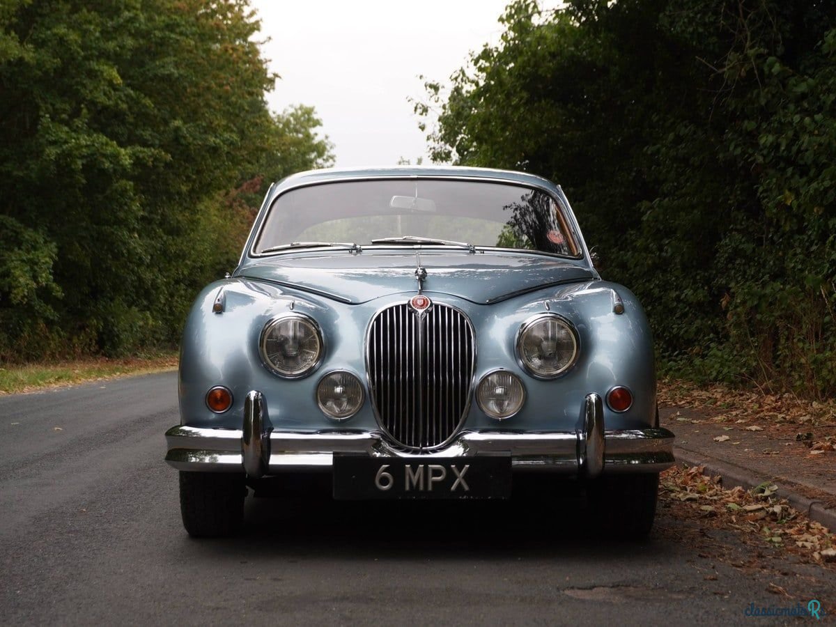 1963' Jaguar Mark 2 photo #2