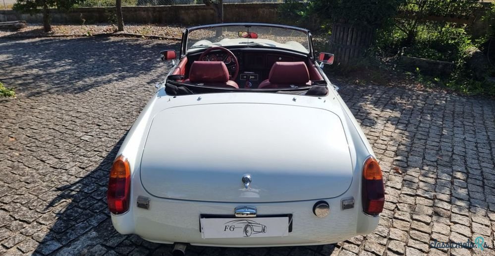 1973' MG MGB photo #6