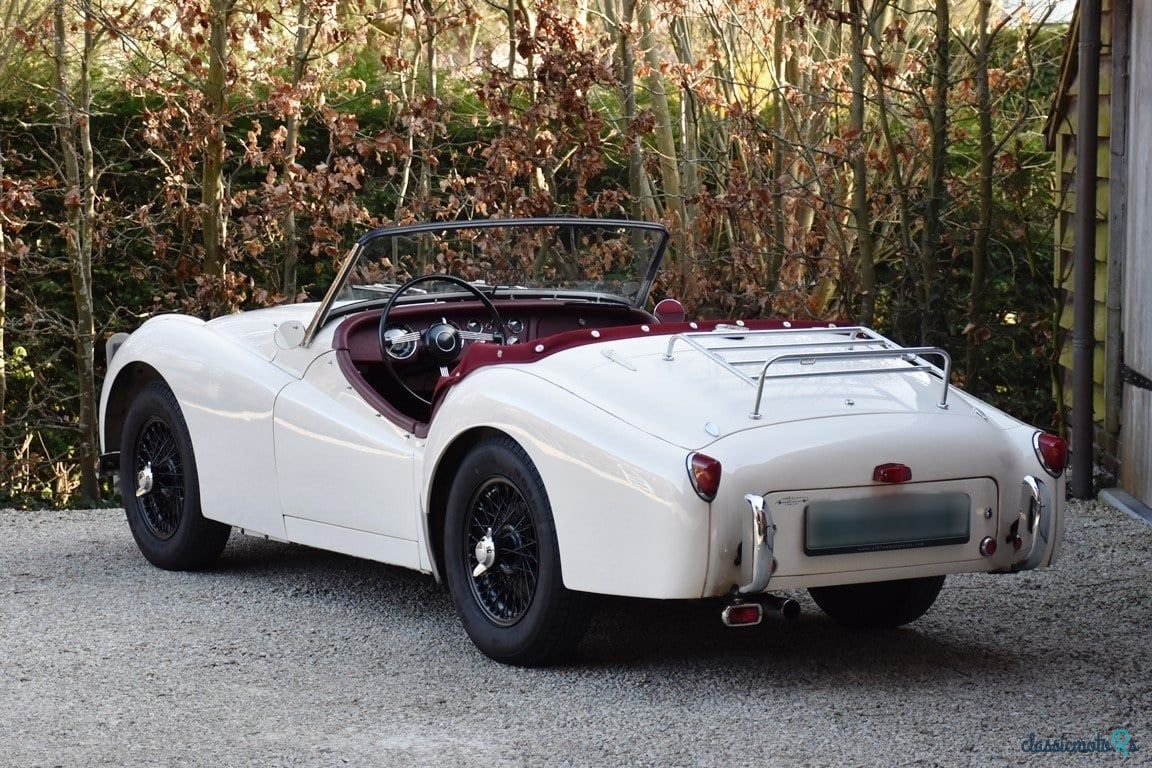 1955' Triumph TR2 photo #3