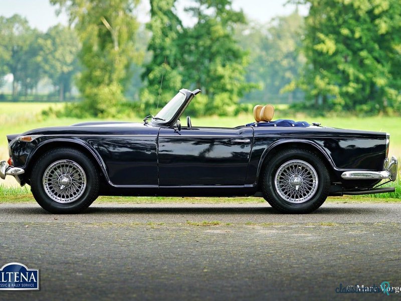 1966' Triumph TR4 photo #3