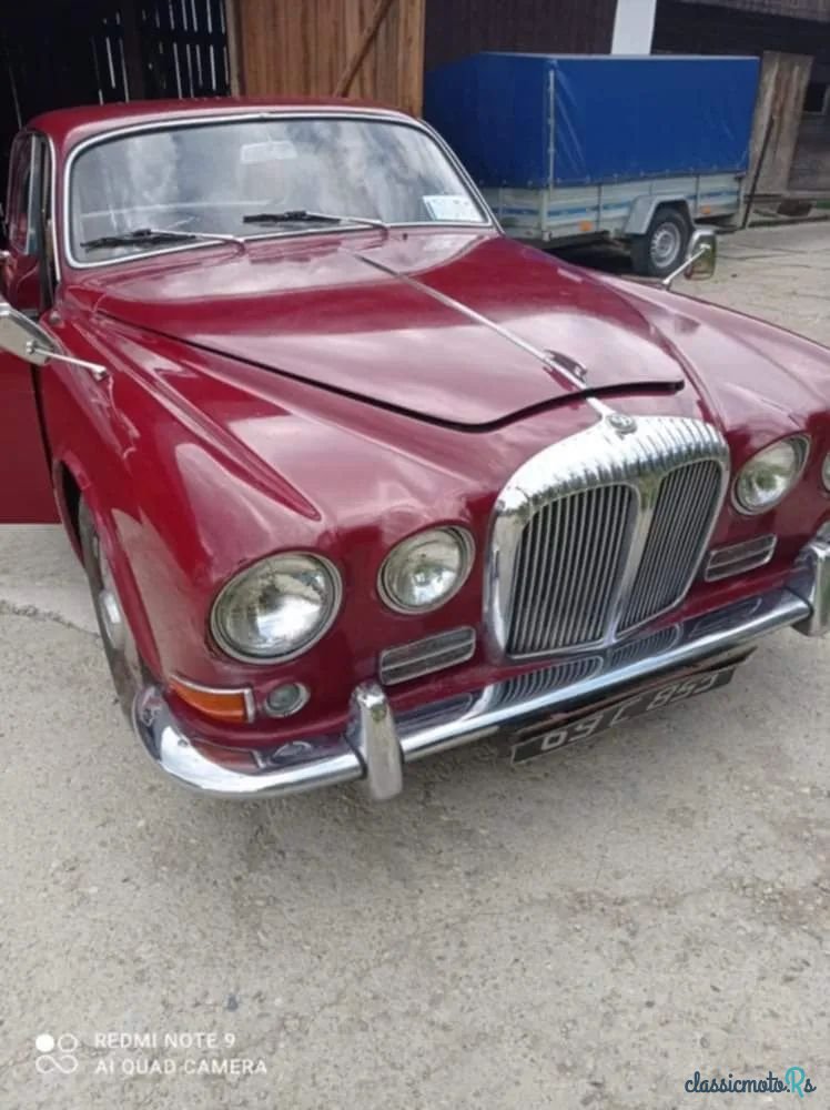 1969' Jaguar Daimler photo #1