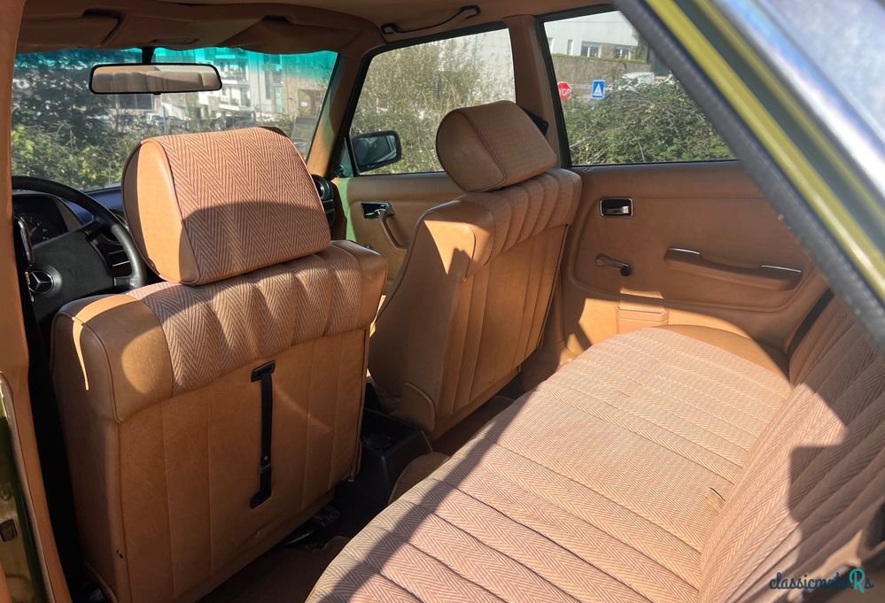 1980' Mercedes-Benz 200 D photo #6