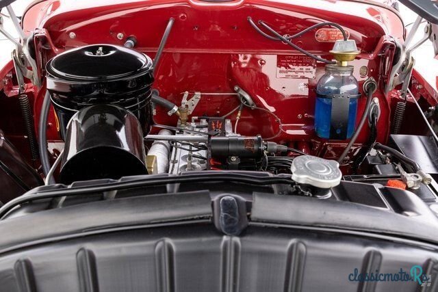 1947' Chrysler Town & Country photo #6