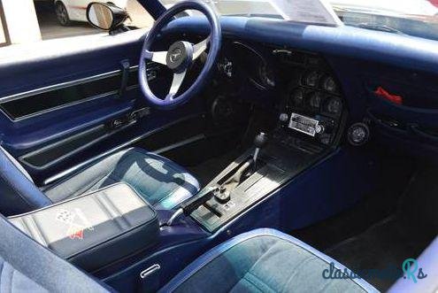1977' Chevrolet Corvette C3 Stingray photo #2