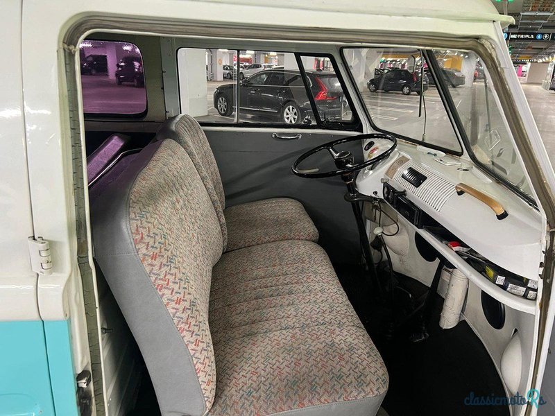 1964' Volkswagen Type 2 photo #4