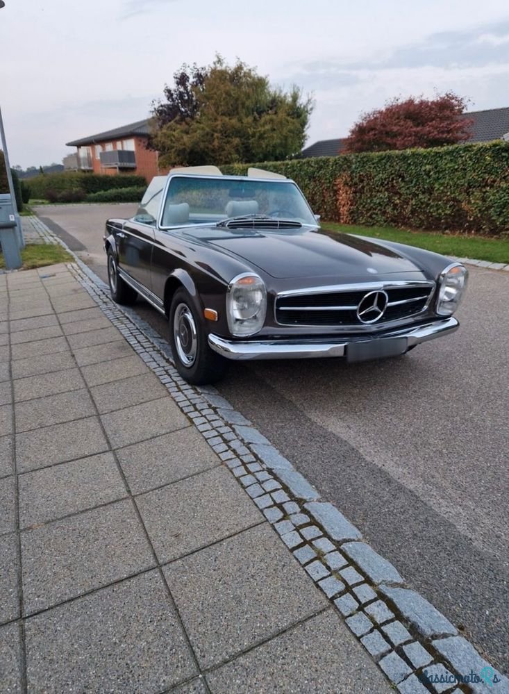 1969' Mercedes-Benz photo #1