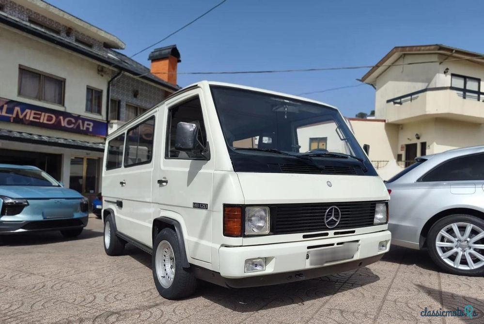 1988' Mercedes-Benz Mb180 photo #5