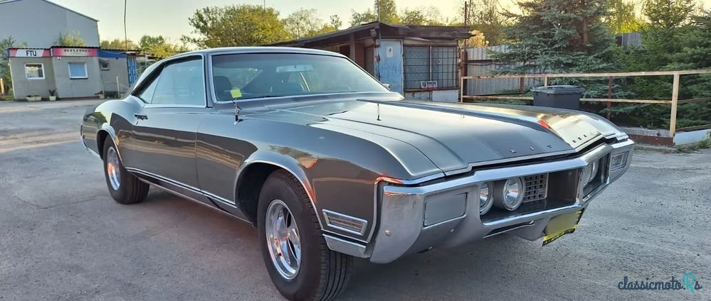 1969' Buick Riviera photo #2