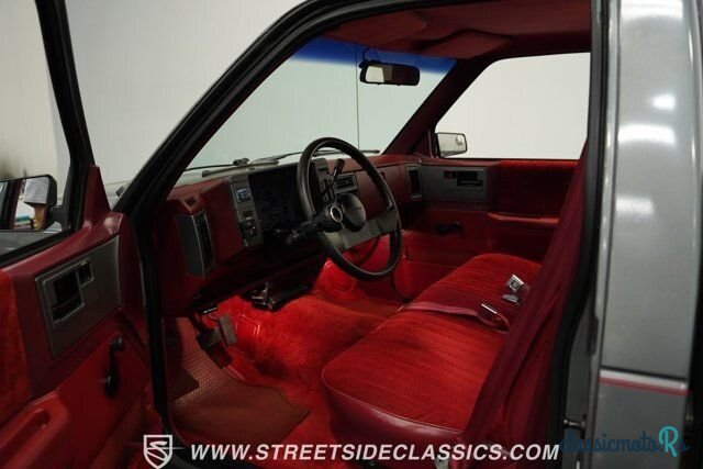 1988' Chevrolet S10 Pickup photo #2