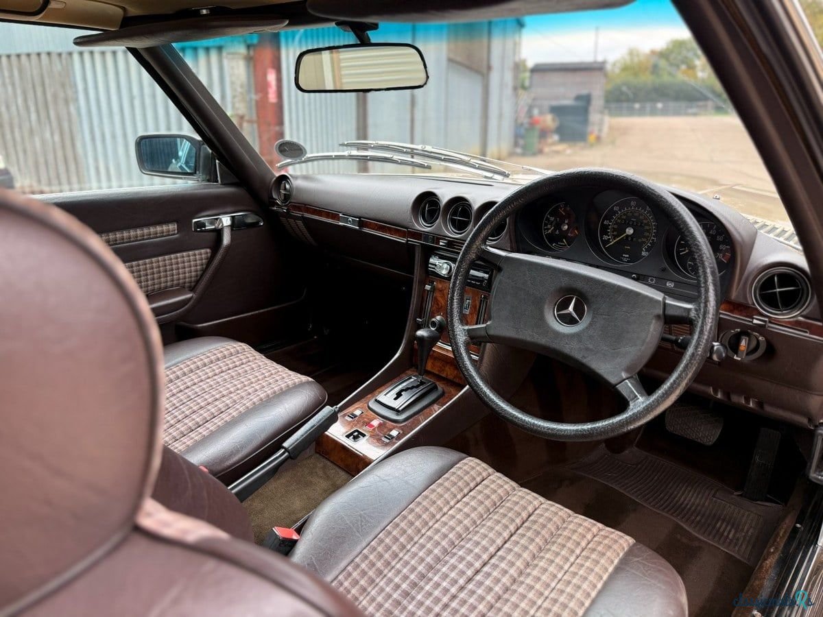 1985' Mercedes-Benz Sl Class photo #2