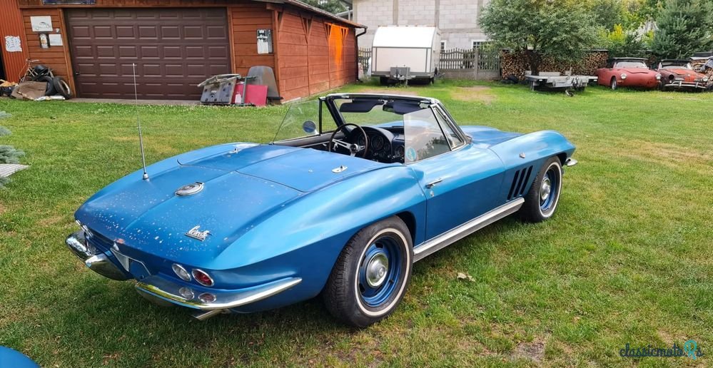 1965' Chevrolet Corvette photo #2