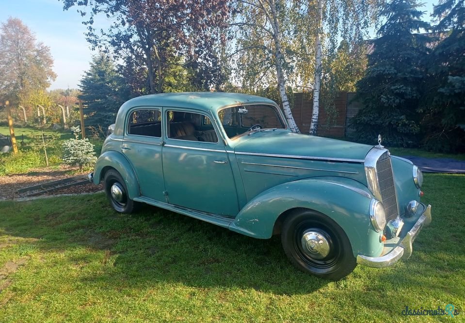 1952' Mercedes-Benz w187 220 photo #3