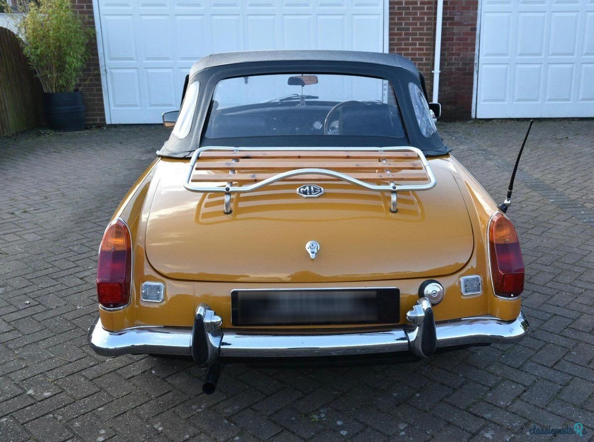 1972' MG MGB photo #5