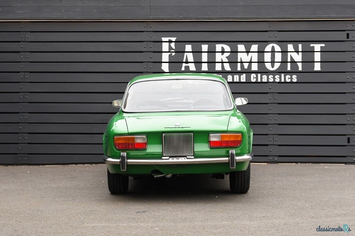 1975' Alfa Romeo 2000 photo #6