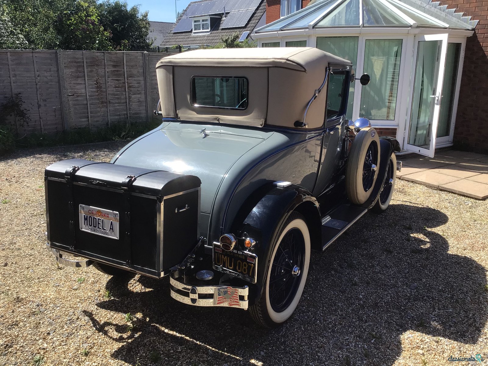 1929' Ford Coupe photo #6