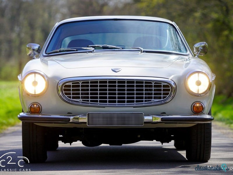 1965' Volvo P1800 photo #2