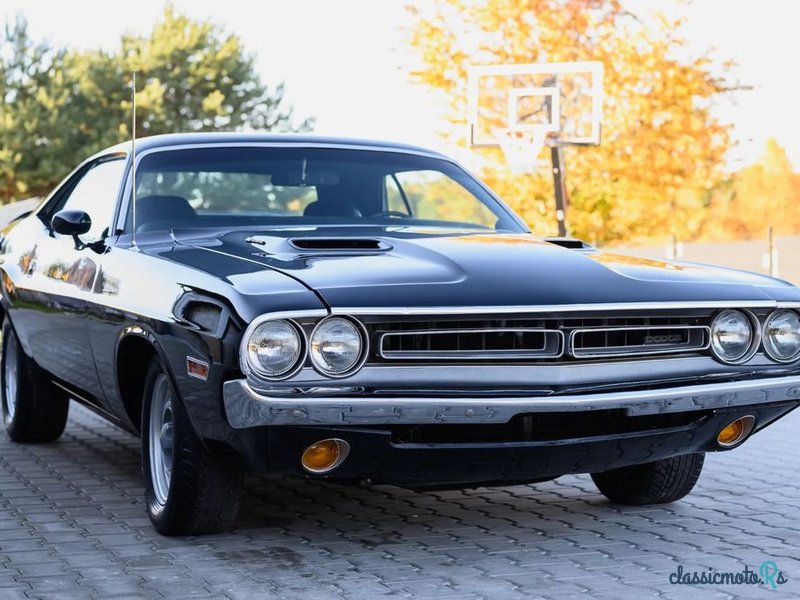 1971' Dodge Challenger photo #2