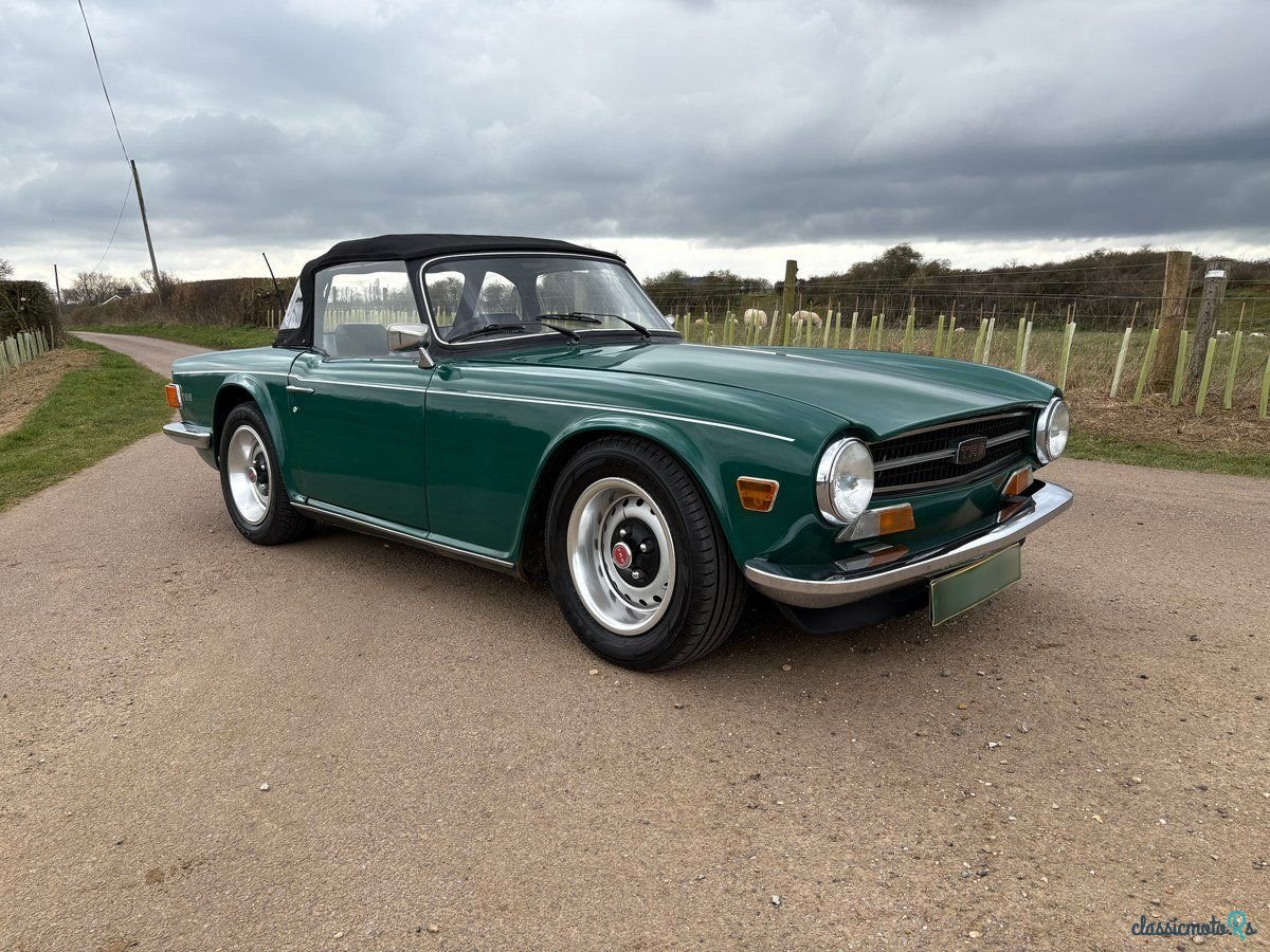 1974' Triumph TR6 photo #1