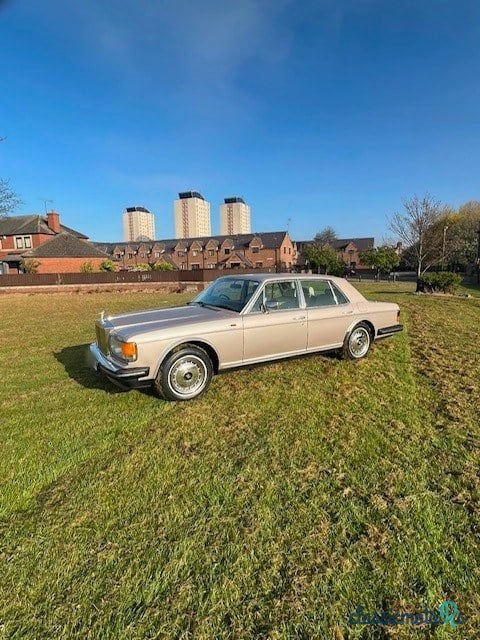 1990' Rolls-Royce Silver Spirit photo #5