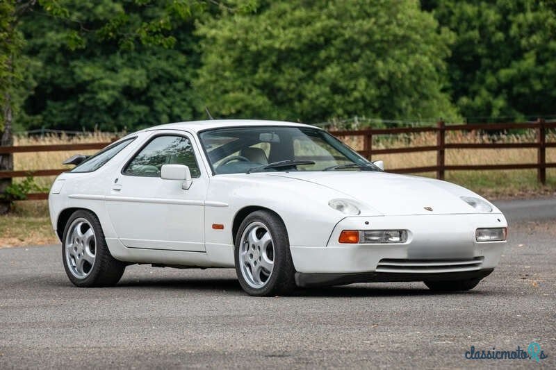 1989' Porsche 928 photo #1