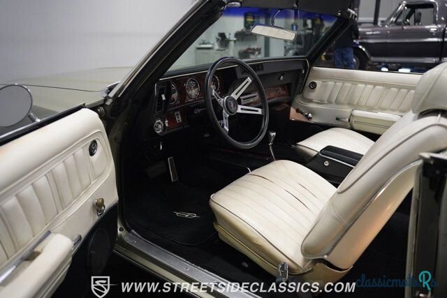 1972' Oldsmobile Cutlass photo #4