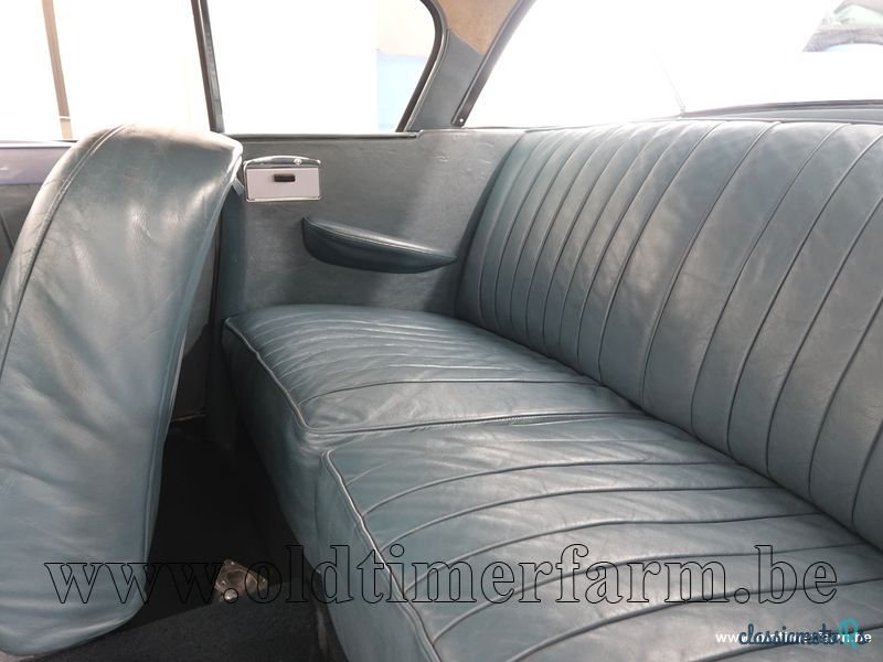 1957' Alvis TC108/G raber Willowbrook Body '57 photo #5