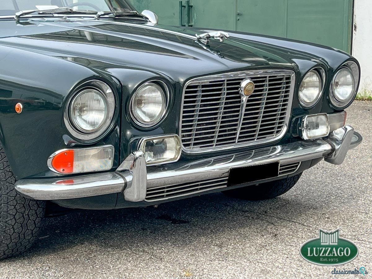 1970' Jaguar XJ photo #6