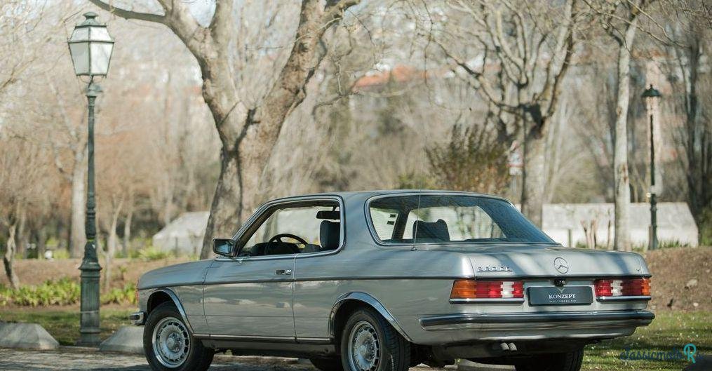 1978' Mercedes-Benz 280 280 Ce W123 photo #2