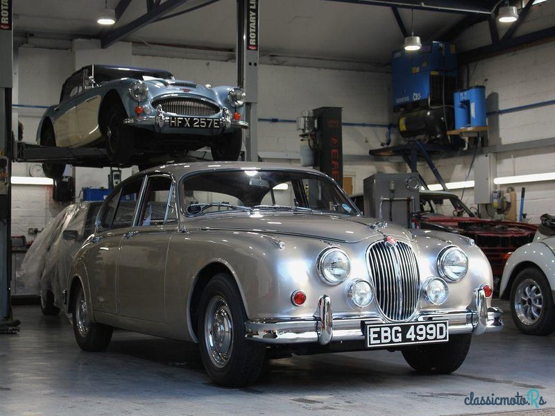 1966' Jaguar Mk2 photo #2