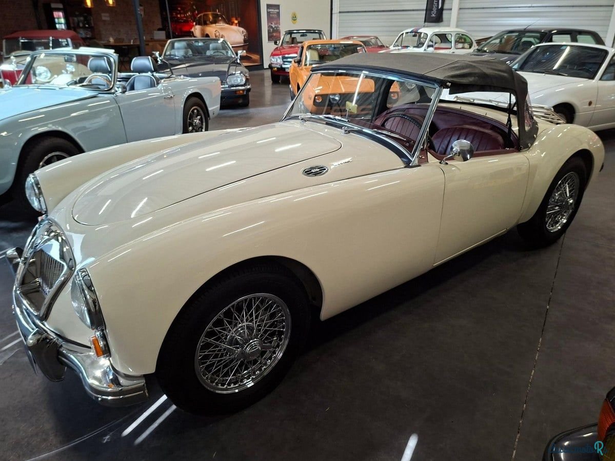 1962' MG MGA photo #6