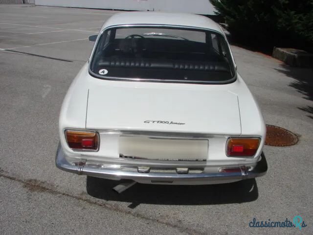 1971' Alfa Romeo Gt Junior photo #4